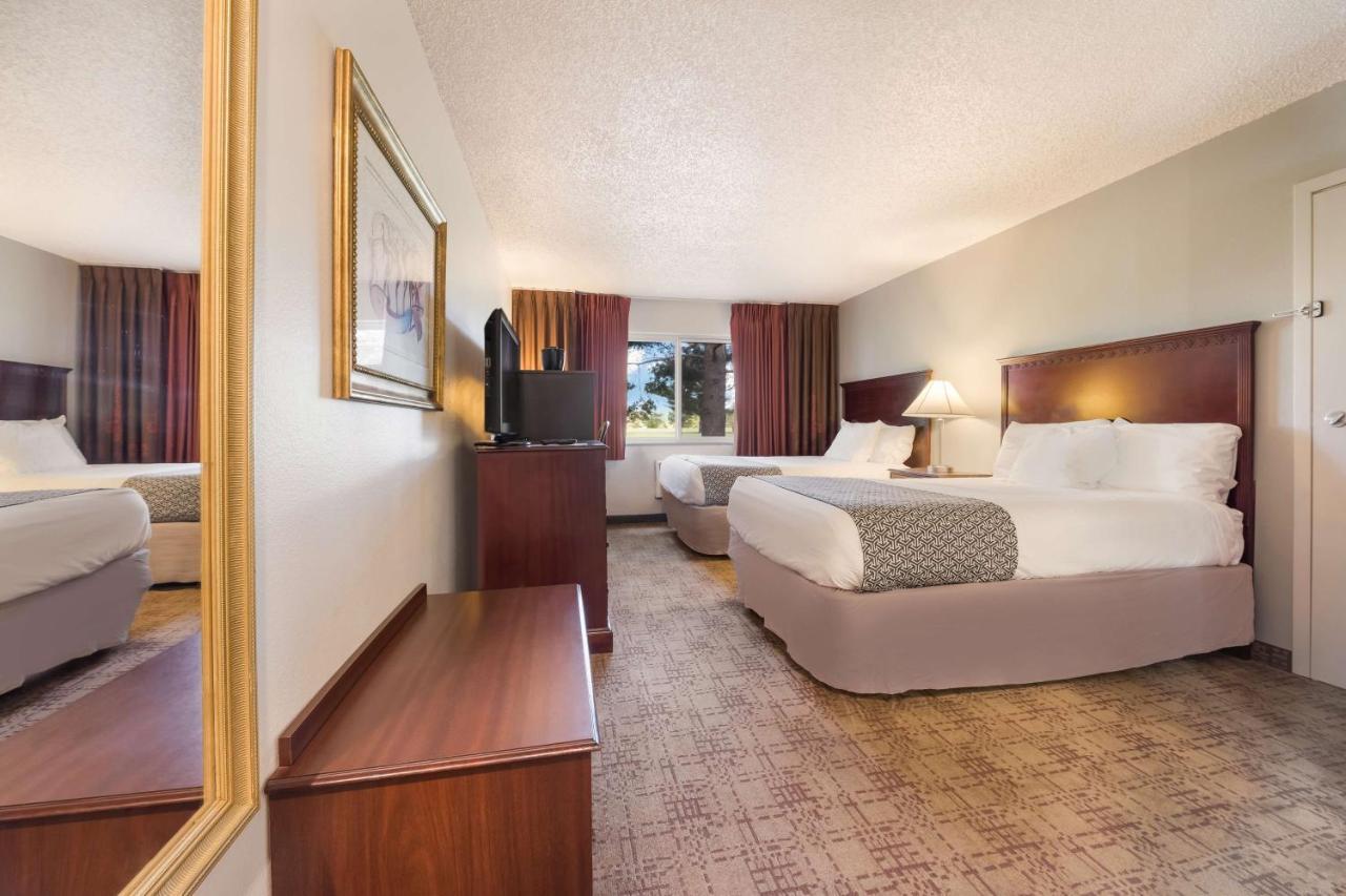 Surestay Hotel By Best Western Thomson Ngoại thất bức ảnh