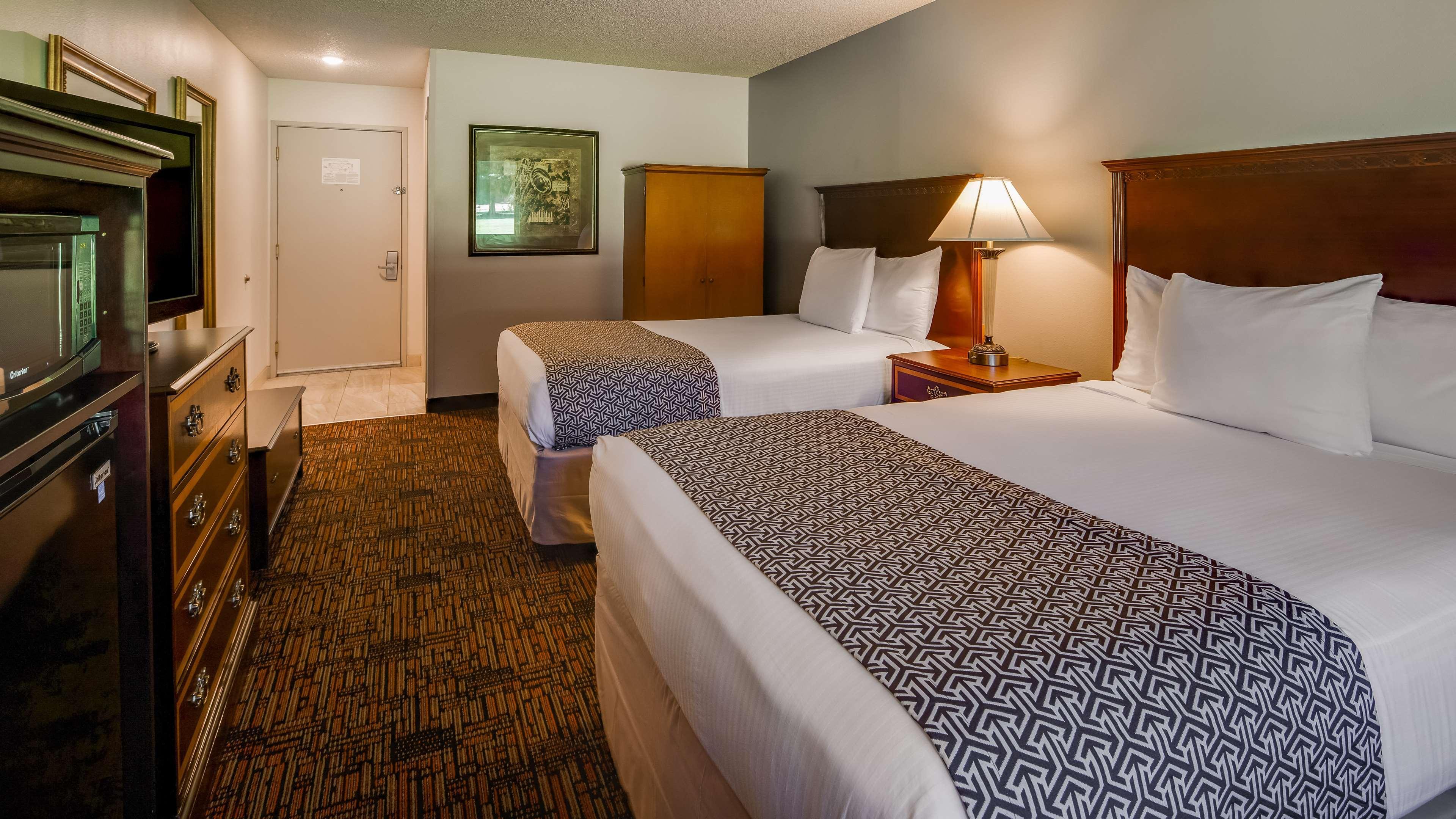 Surestay Hotel By Best Western Thomson Ngoại thất bức ảnh